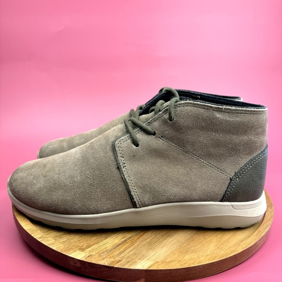 CROCS Other - CROCS KINSALE CHUKKA